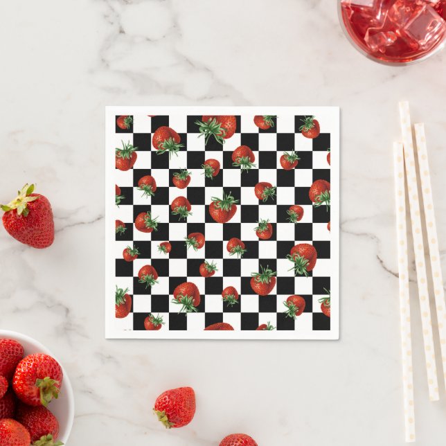 Serviette En Papier Motif Fraise (En situation)
