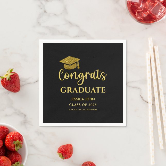Serviette En Papier Noir et or Congrats Graduate Graduate Graduate (En situation)