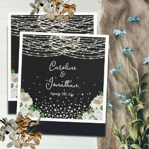 Serviette En Papier Noir Russe Blanc Roses Chaîne Lumière Mariage
