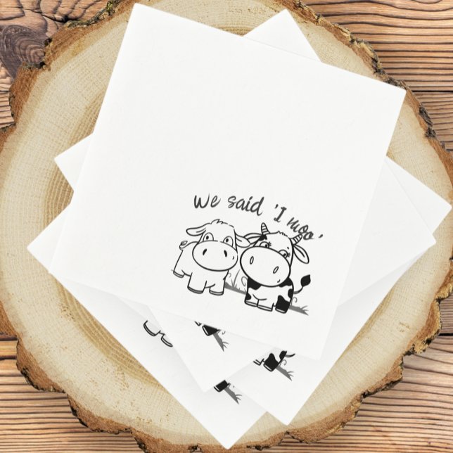 Serviette En Papier Nous Avons Dit Que Je Moo Mariage (We Said I Moo Wedding Napkins from Ricaso. Whimsical fun wedding, cow couple. country wedding ideas)