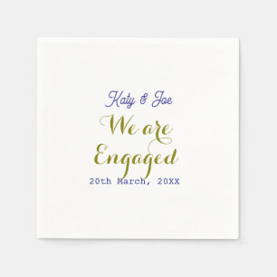Serviette En Papier Nous sommes fiancés or violet nom date élégant sim