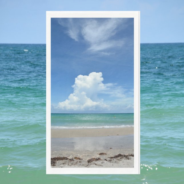 Serviette En Papier Nuage de tempête se répandant sur la côte tropical (Créateur téléchargé)