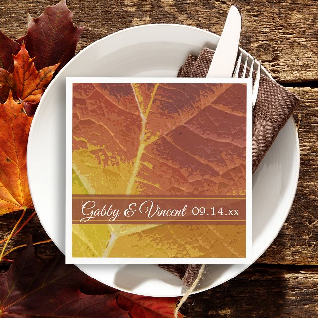 Serviette En Papier Nuances de Mariage feuille d'automne (Set your seasonal Fall table with the natural Shades of Autumn Leaf Disposable Napkin)