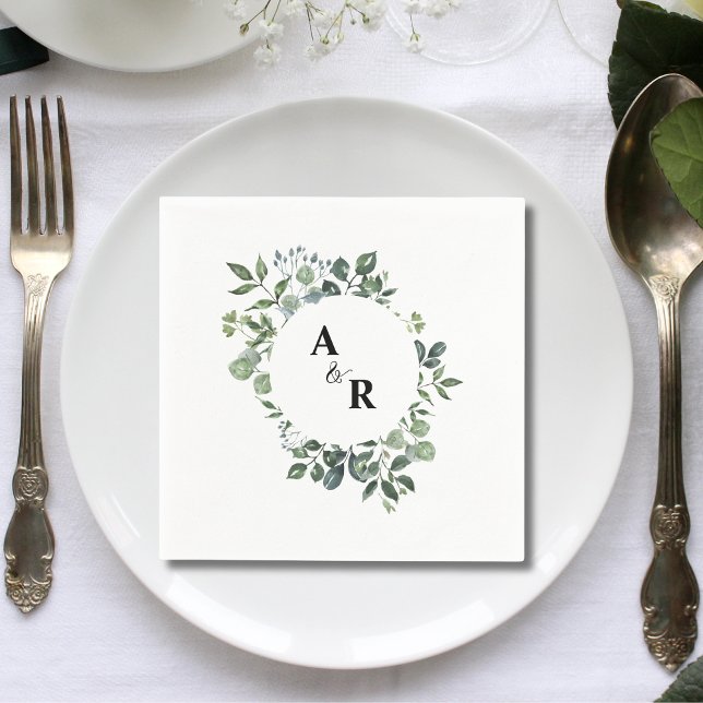 Serviette En Papier Papier de mariage à monogramme avec feuillage en é (Elegant script greenery monogram wedding paper napkins add refined natural charm to receptions.)