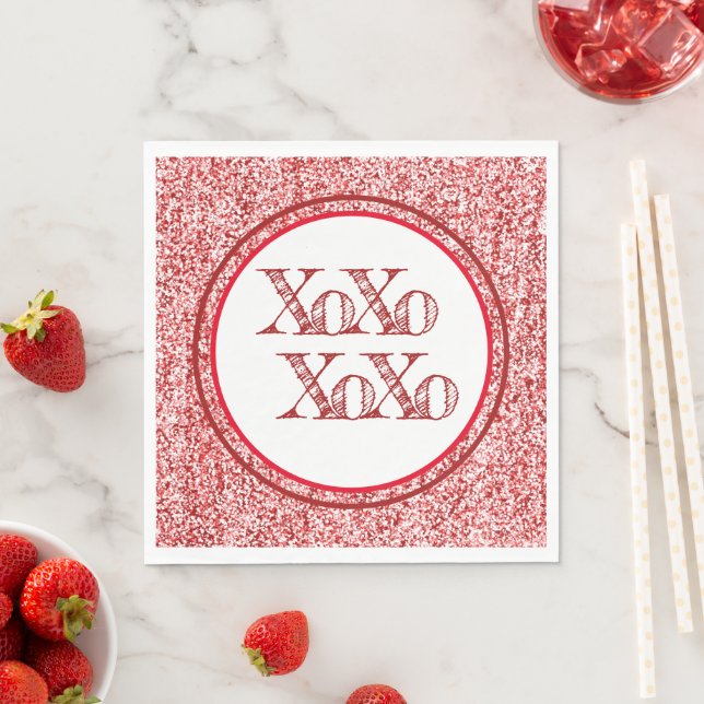 Serviette En Papier Parties scintillant rouge XOXO (En situation)