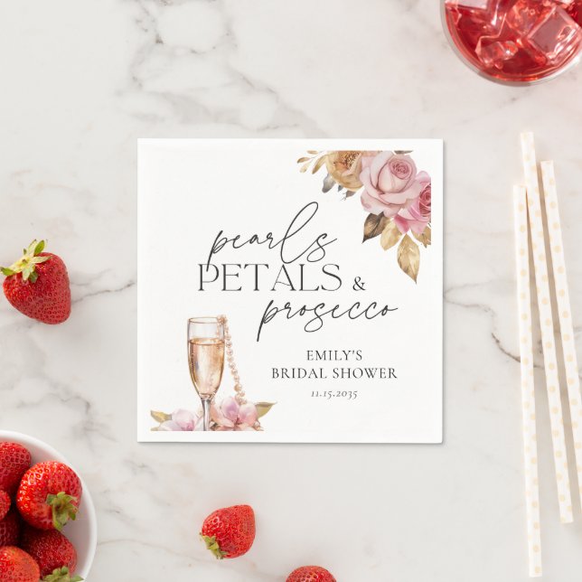 Serviette En Papier Perles Pétales & Prosecco Floral Fête de Mariage (En situation)