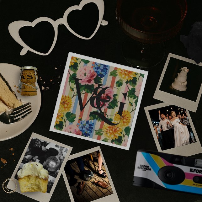 Serviette En Papier Personalized Floral Stripe Wedding Monogram (Créateur téléchargé)