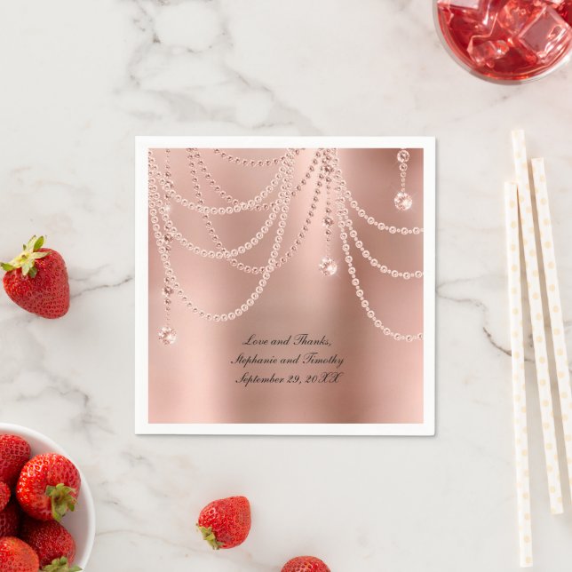Serviette En Papier Personnalisez le Mariage Rose Gold Pearls Diamond  (En situation)