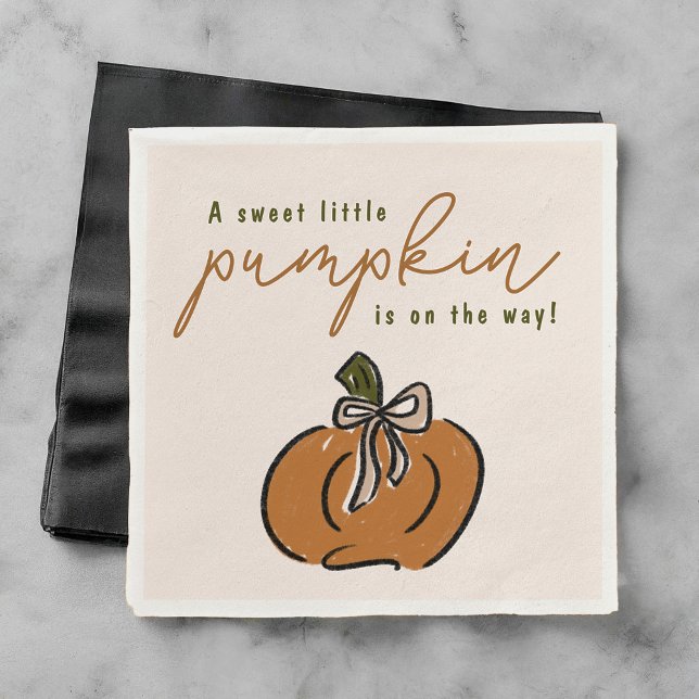 Serviette En Papier Petit Citrouille Sucré En Chemin Mignonne Baby sho (A sweet little pumpkin is on the way! Cute Halloween baby shower paper napkins.)