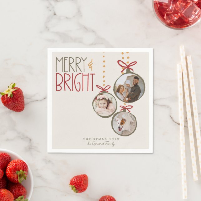 Serviette En Papier Photo Famille Noël 2025 Carte de fête (En situation)