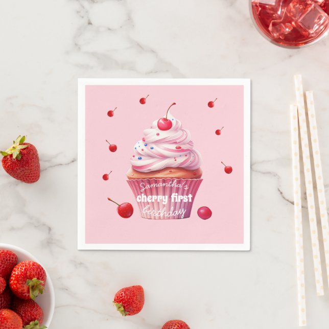 Serviette En Papier Pink Baby First Cherry & Cupcake Anniversaire (En situation)