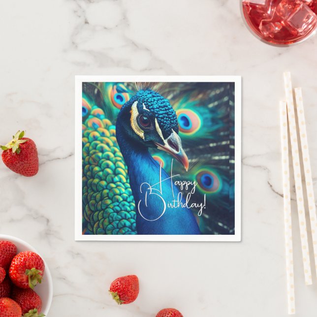 Serviette En Papier Profil Peacock Joyeux anniversaire (En situation)