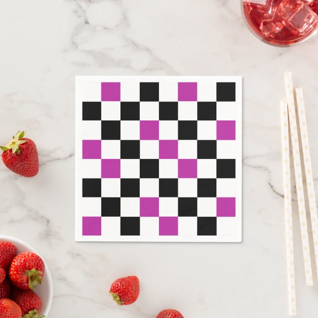 Serviette En Papier Purple Black White Checkered Pattern Design  (En situation)