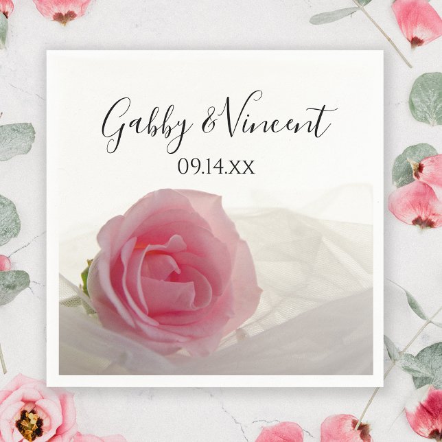 Serviette En Papier Rose rose sur Mariage blanc (Créateur téléchargé)