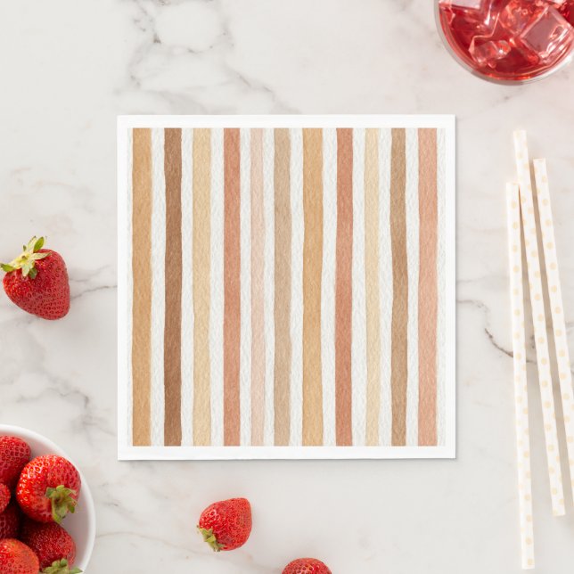 Serviette En Papier Rouge aux Lignes de Latte de Citrouille (En situation)