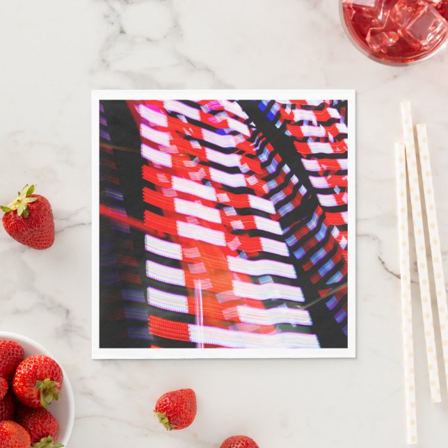 Serviette En Papier Rouge blanc et bleu (En situation)