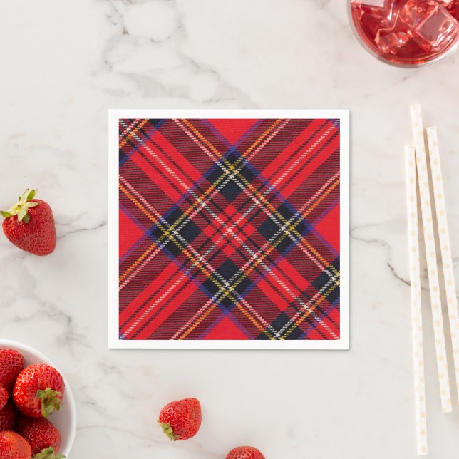 Serviette En Papier Royal Stewart tartan rouge noir plaid (En situation)
