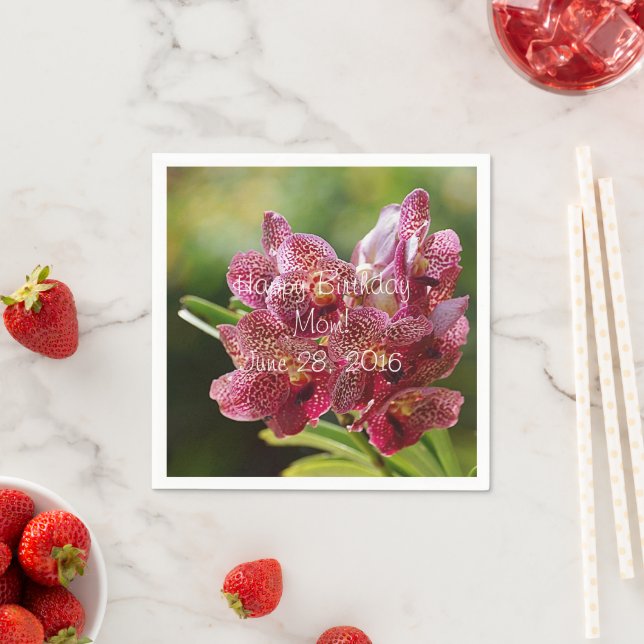 Serviette En Papier Serviettes de papier d'anniversaire de groupe (En situation)