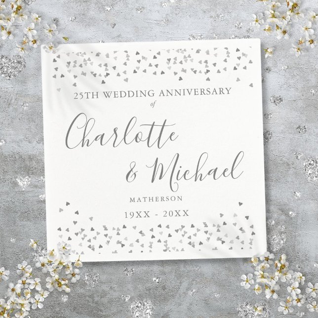 Serviette En Papier Signature du 25e anniversaire Coeurs d'argent Conf (25th Anniversary Signature Silver Hearts Confetti Napkins)