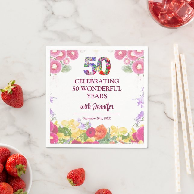 Serviette En Papier Soirée 50e anniversaire florale / 50 ans (En situation)