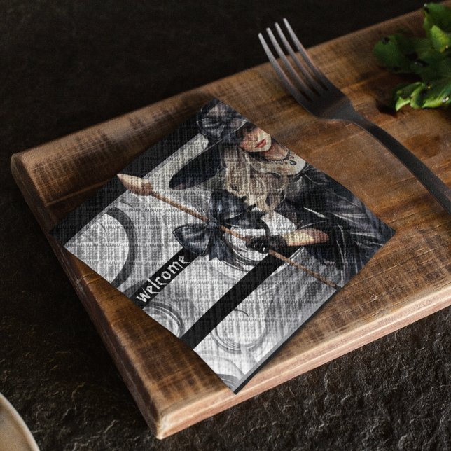 Serviette En Papier Sorcières fête d'Halloween avec Arrière - plan tor (Witches Halloween costume party customizable party napkins for spooky season, )