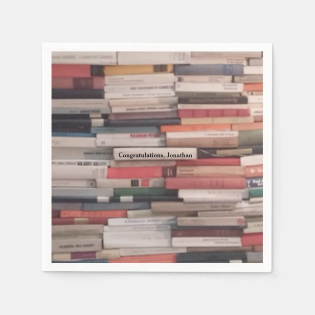 Serviette En Papier Towering Wall of Books Félicitations Nom personnal (Devant)