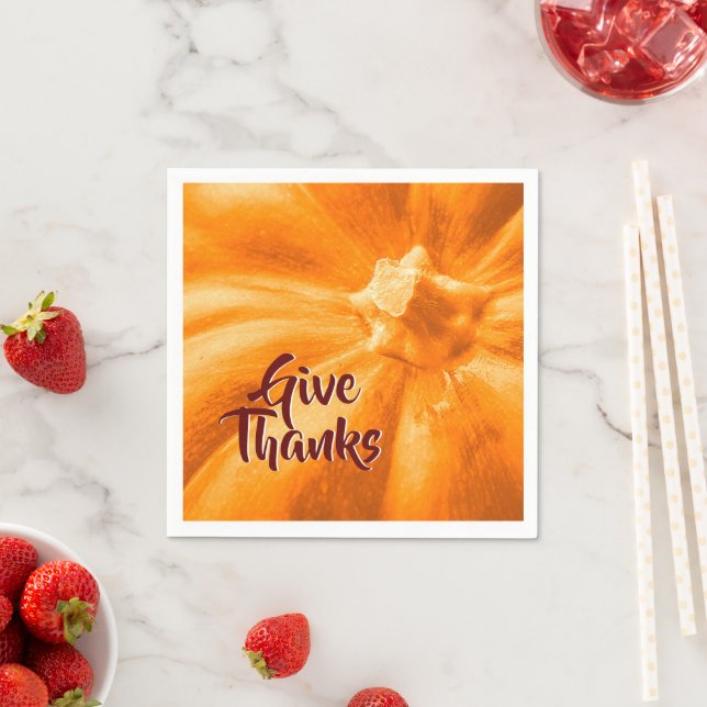 Serviette En Papier Un Citrouille Orange Remercie Thanksgiving Holiday (En situation)