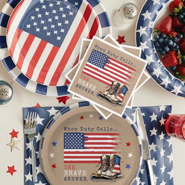 Serviette En Papier Un drapeau militaire américain renverse la RUSTIQU (Patriotic Military Party US Flag Combat Boots going away farewell party table decor plates napkins)