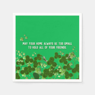Serviette En Papier Une citation d'ami irlandais avec shamrock