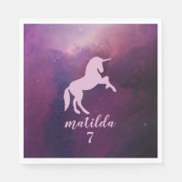 unicorne mignonne mauve magique