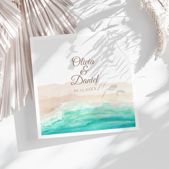 Serviette En Papier Watercolor Turquoise Sandy Beach Wedding (Watercolor Turquoise Sandy Beach Wedding Paper Dinner Napkins on a sunny white table.)