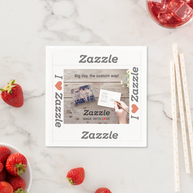 Serviette en papier Zazzle Made With Love (En situation)