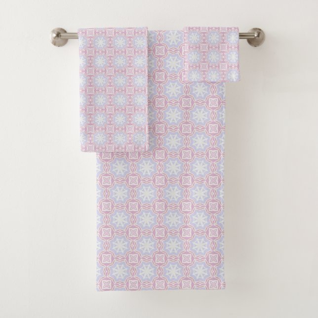 Serviette Géométrique Pastel Doux - Rose & Lavande (En situation)