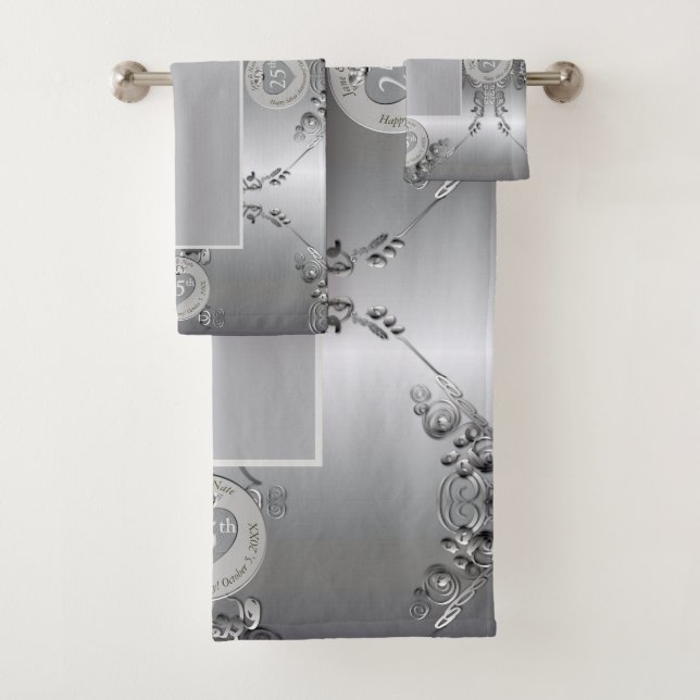 Serviette pour les 25 ans d'anniversaire de mariag (En situation)