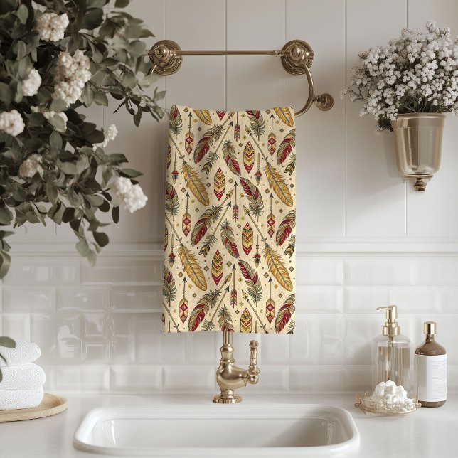Serviette Tribale Rustique Flèches et Motif de Plu (Rustic Tribal Towel Arrows and Feathers Design)
