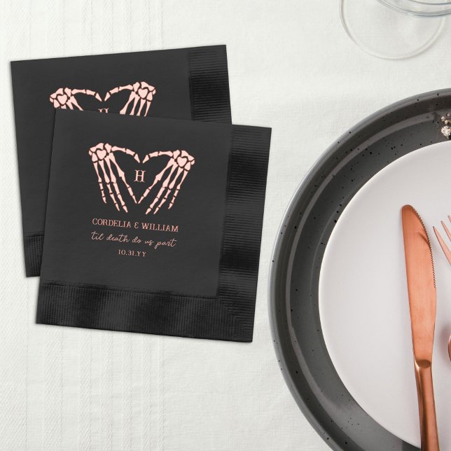Serviettes Avec Dorure Cœur de squelette Monogramme Goth Mariage d'Hallow (Créateur téléchargé)