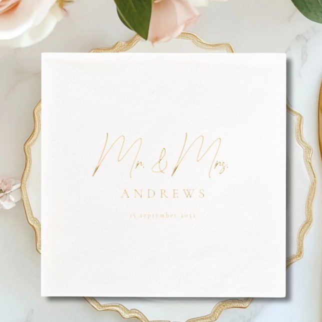 Serviettes Avec Dorure M. & Mme ! Mariage Élégant  (Mr. & Mrs.! Elegant Wedding Custom Foil Napkins with your Name & Date.)