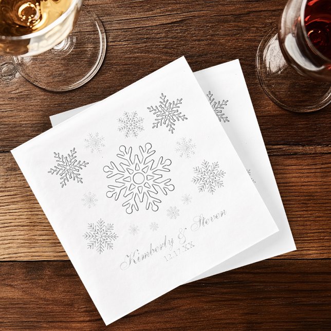 Serviettes Avec Dorure Mariage d'hiver Silver Foil Snowflake Napkins (Winter Wedding Silver Foil Snowflake Napkins
#winterwedding
#holidaywedding
#silversnowflakewedding)