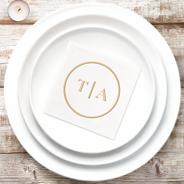 Serviettes Avec Dorure Monogramme de mariage simple moderne (Insitu)