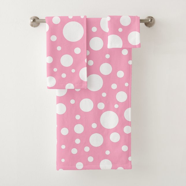 Serviettes De Bain Aux Zones Roses (En situation)