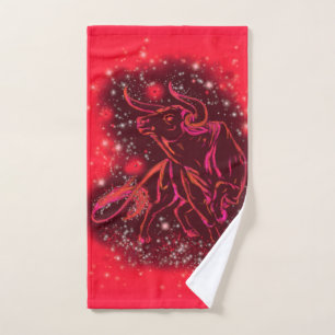 Serviettes De Bain Bull Courant Dans La Nuit Rouge