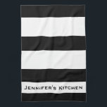 Serviettes de cuisine en rayures noir et blanc<br><div class="desc">Serviettes de cuisine chic Girly rayé noir et blanc</div>