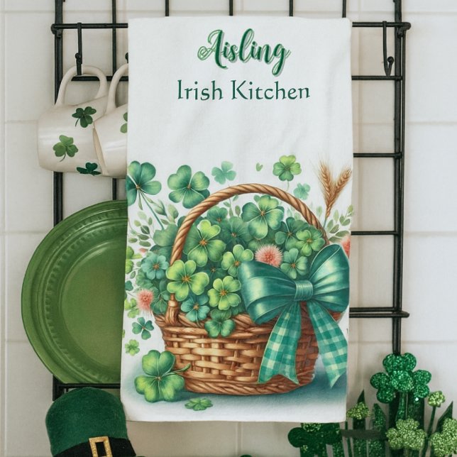 Serviettes de cuisine personnalisées Trèfle irland (Irish Kitchen towel is the perfect mix of charm and cheer )