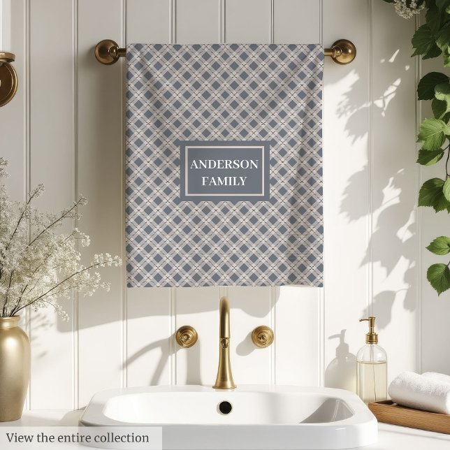 Serviettes de nom personnalisé chic classiques gri (Chic Custom Name Towels Classic Grey Aesthetic)