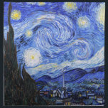 Serviettes De Table La nuit étoilée de Van Gogh<br><div class="desc">Peinture à l'huile du grand peintre hollandais Vincent Van Gogh (1853-1890)Considéré par certains comme son oeuvre d'art la plus célèbre, Van Gogh peint "La nuit étoilée" en 1889 de mémoire alors qu'il vivait dans un asile en France où il s'était enregistré pour la dépression.La scène dépeint la vue depuis sa...</div>