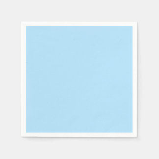 Serviettes en papier bleu clair moderne sous la me
