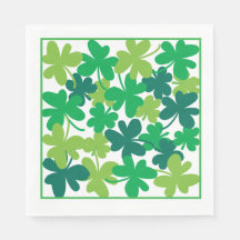 Serviettes en papier vert trèfle de la Saint-Patri