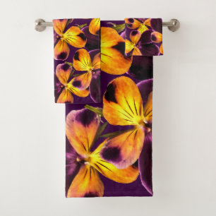 Serviettes pourpres jaunes de Bath de motif