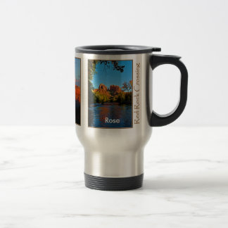 S'est levé sur la tasse rouge de croisement de