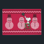 Set De Table cacahuètes | Snoopy Christmas Sweater Snowman<br><div class="desc">Célébrez les fêtes et votre amour des cacahuètes avec ce pull de Noël moche avec Snoopy et une rangée de bonhommes de neige.</div>